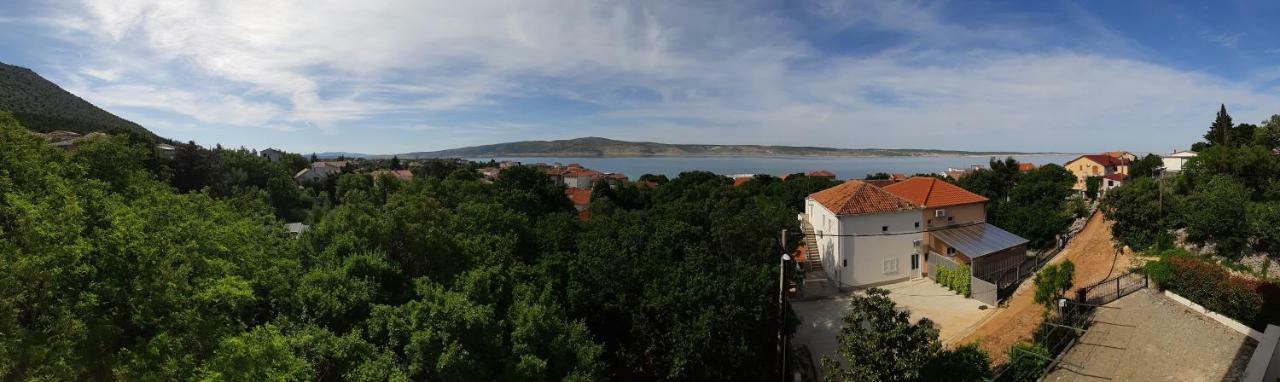 Apartments Vukelic Starigrad Paklenica Bagian luar foto